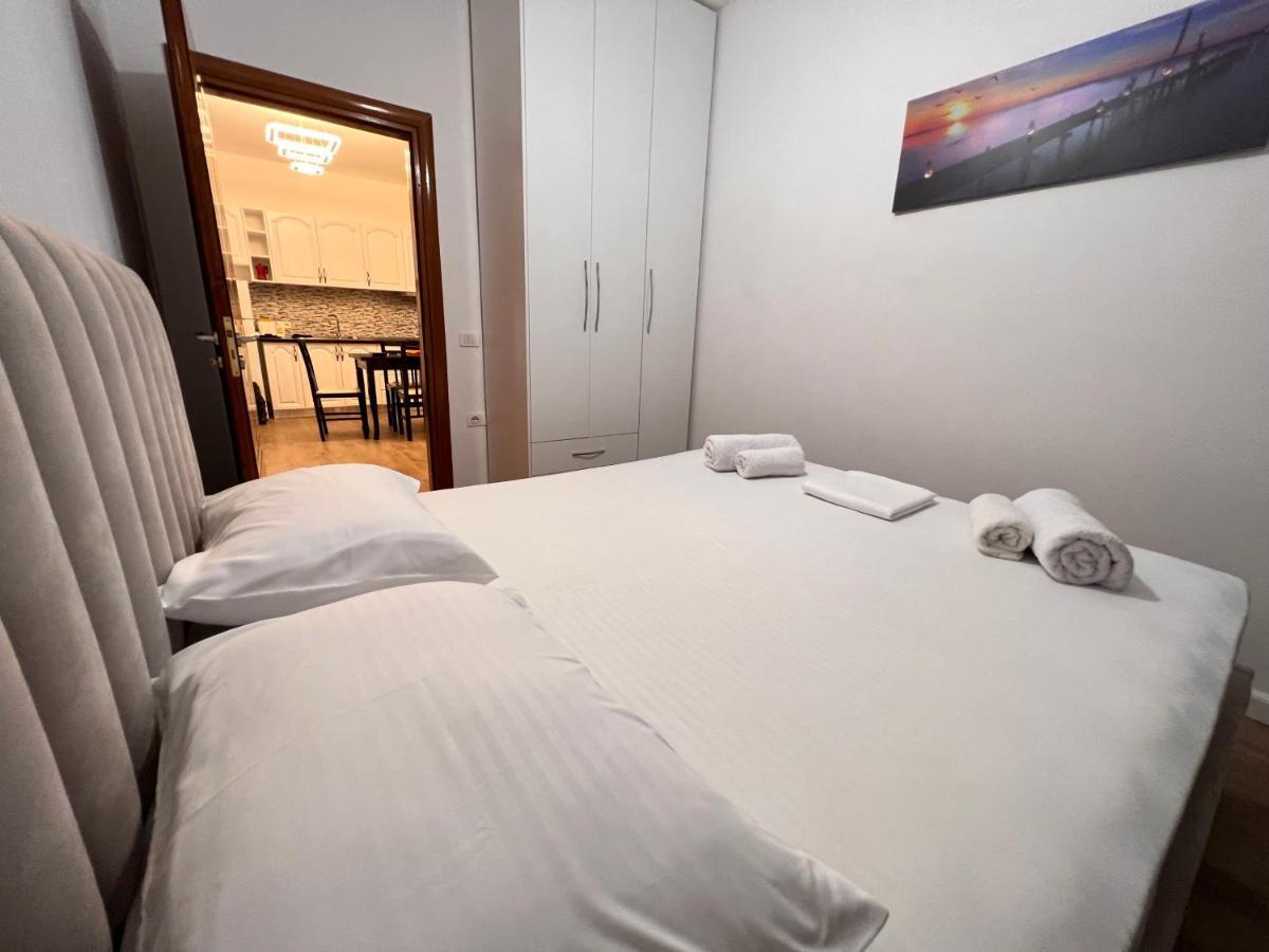 Arteg Apartments Durrës Buitenkant foto