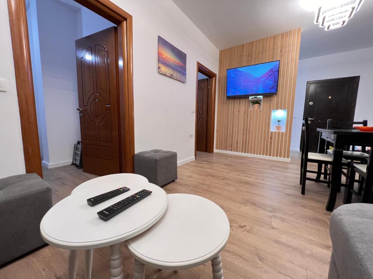 Arteg Apartments Durrës Buitenkant foto