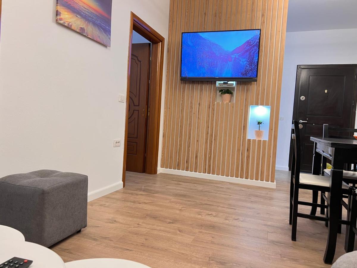 Arteg Apartments Durrës Buitenkant foto