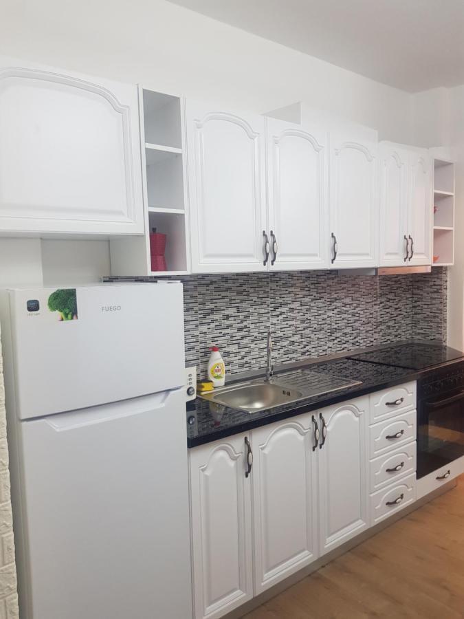 Arteg Apartments Durrës Buitenkant foto