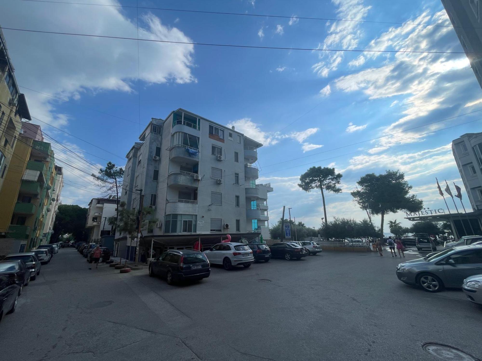 Arteg Apartments Durrës Buitenkant foto